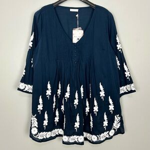 Kalypso7 Embroidered Cotton Tunic Top Women’s Size M Pkeated V-Neck Boho Peasant